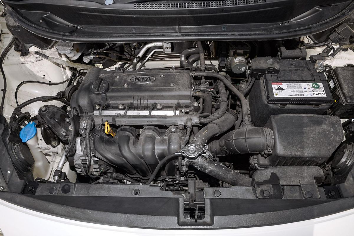 2013 Kia Rio S UB