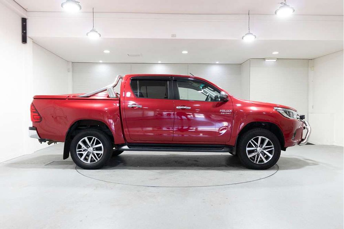 2018 Toyota Hilux SR5 GUN126R 4X4