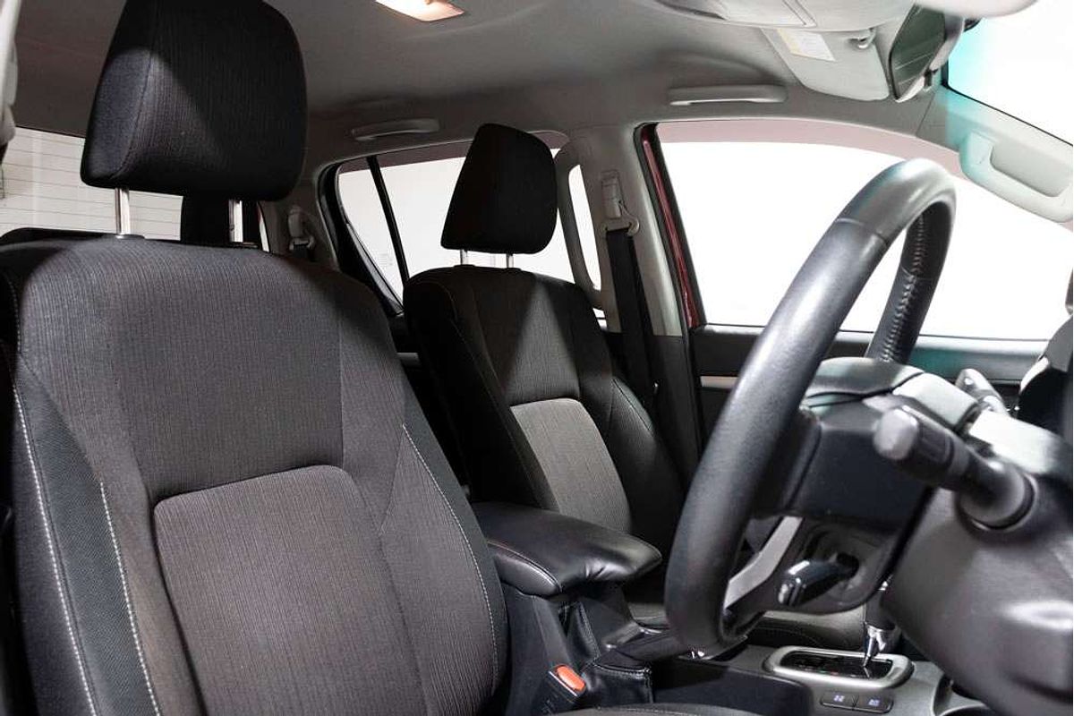 2018 Toyota Hilux SR5 GUN126R 4X4