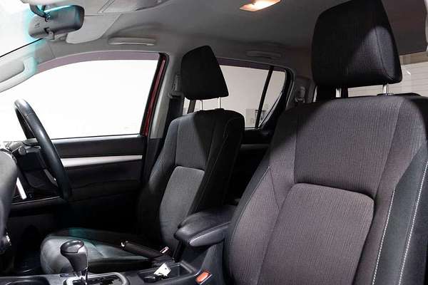 2018 Toyota Hilux SR5 GUN126R 4X4