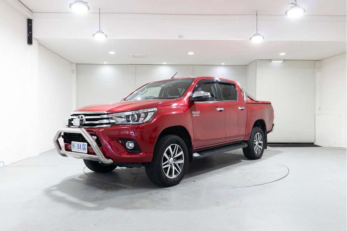 2018 Toyota Hilux SR5 GUN126R 4X4