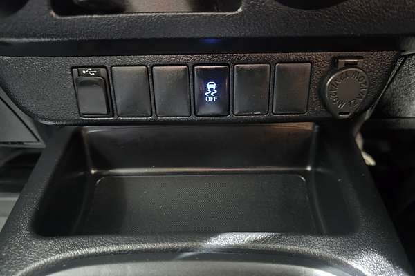 2018 Toyota Hilux Workmate TGN121R Rear Wheel Drive