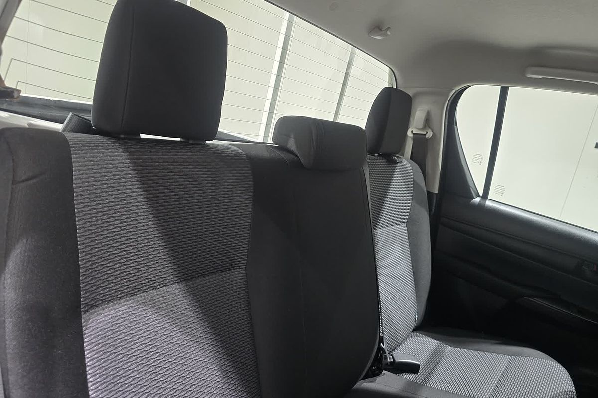 2018 Toyota Hilux Workmate TGN121R Rear Wheel Drive