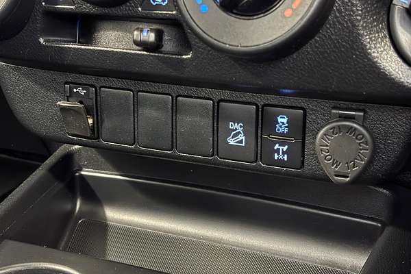 2022 Toyota Hilux SR GUN126R 4X4