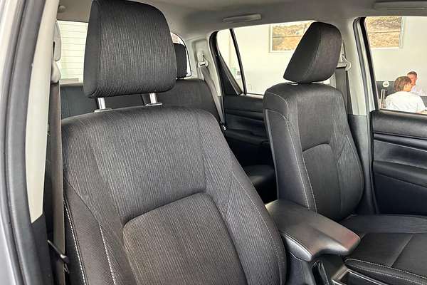 2022 Toyota Hilux SR GUN126R 4X4