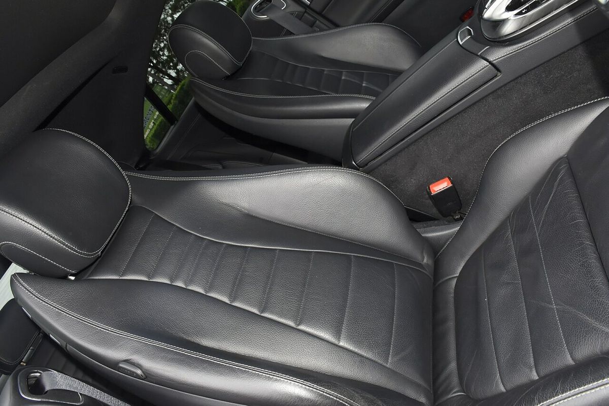 2019 Mercedes-Benz E-Class E300 C238
