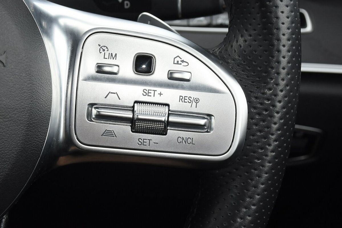 2019 Mercedes-Benz E-Class E300 C238