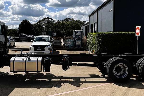 2024 Fuso Fighter 2427