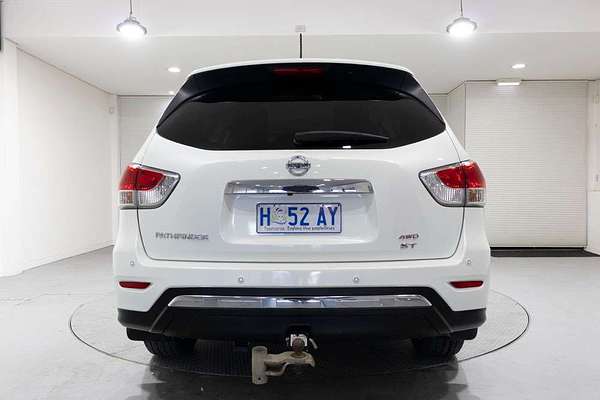 2017 Nissan Pathfinder ST R52 Series II