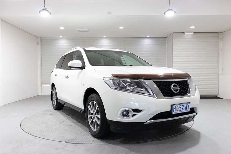 2017 Nissan Pathfinder ST R52 Series II