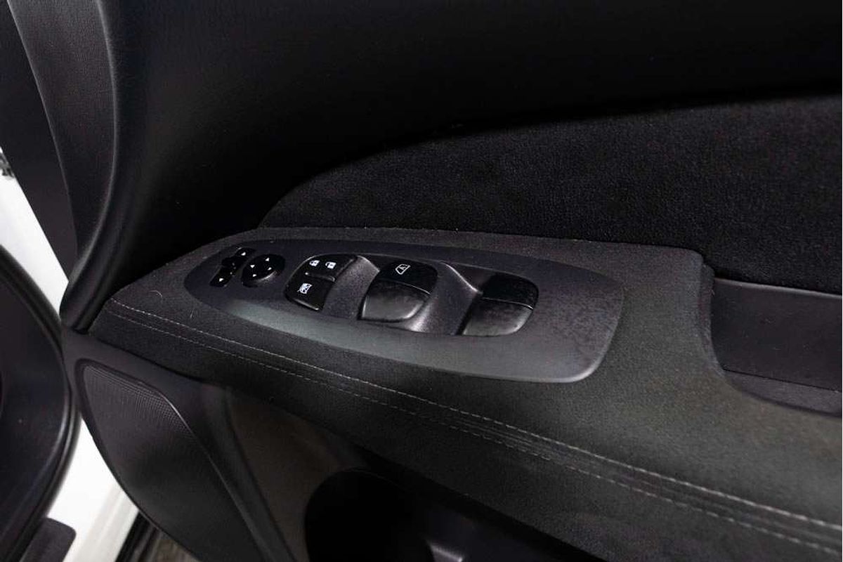 2016 Nissan Pathfinder ST R52 Series II