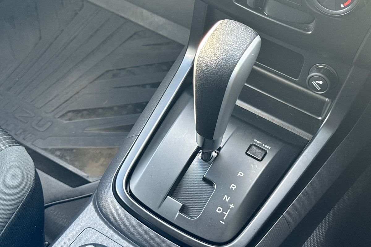 2019 Isuzu D-MAX SX 4X4