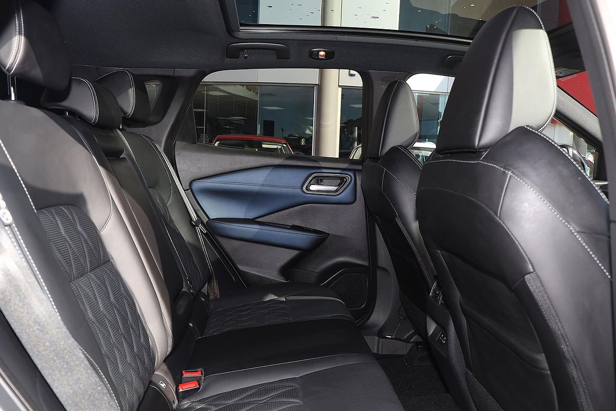 2024 Nissan QASHQAI Ti J12