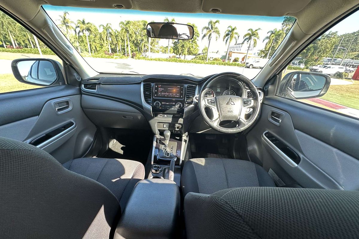 2017 Mitsubishi Triton GLS MQ 4X4