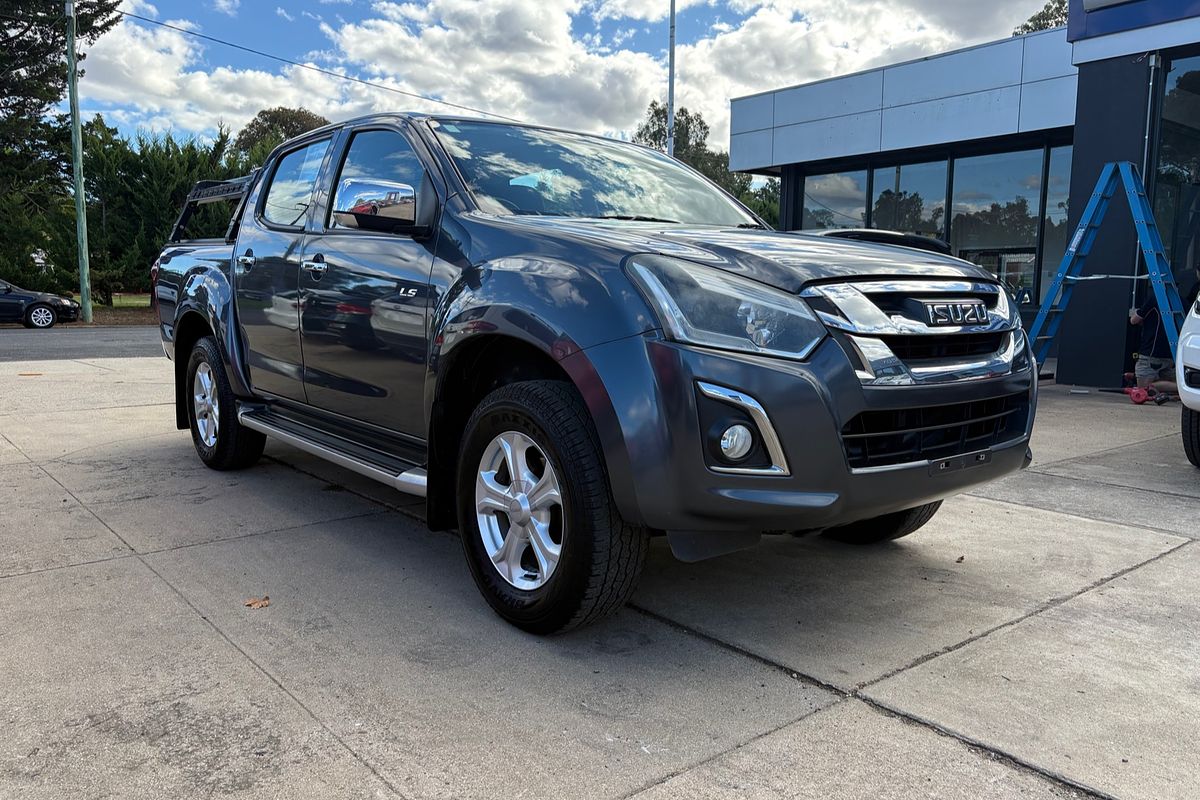 2017 Isuzu D-MAX LS-U High Ride Rear Wheel Drive