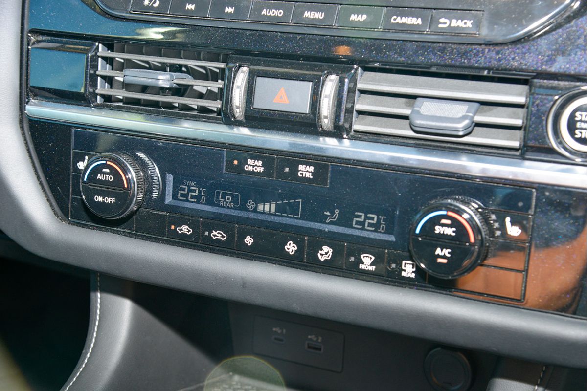 2024 Nissan Pathfinder ST-L R53