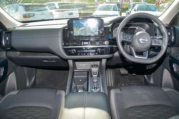 2024 Nissan Pathfinder ST-L R53
