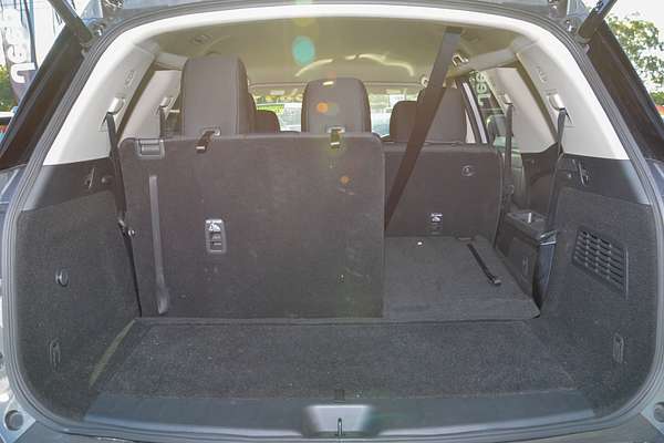 2024 Nissan Pathfinder ST-L R53