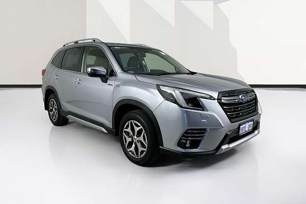 2023 Subaru Forester Hybrid L S5