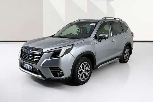 2023 Subaru Forester Hybrid L S5