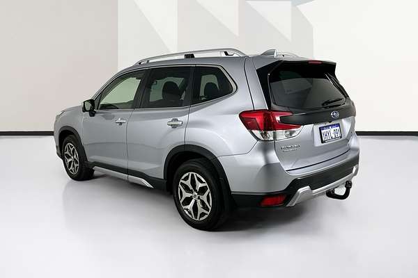 2023 Subaru Forester Hybrid L S5