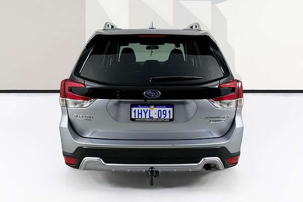 2023 Subaru Forester Hybrid L S5