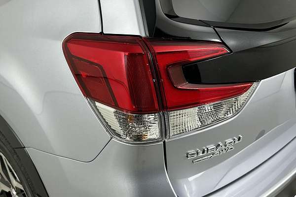 2023 Subaru Forester Hybrid L S5