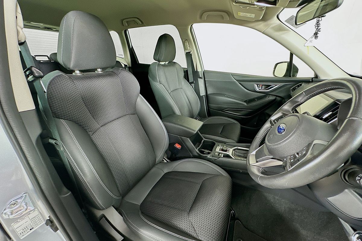 2023 Subaru Forester Hybrid L S5