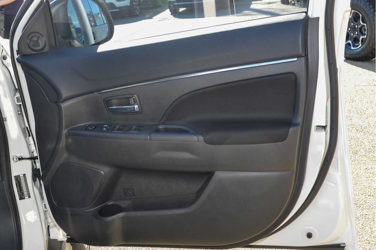 2019 Mitsubishi ASX ES XC
