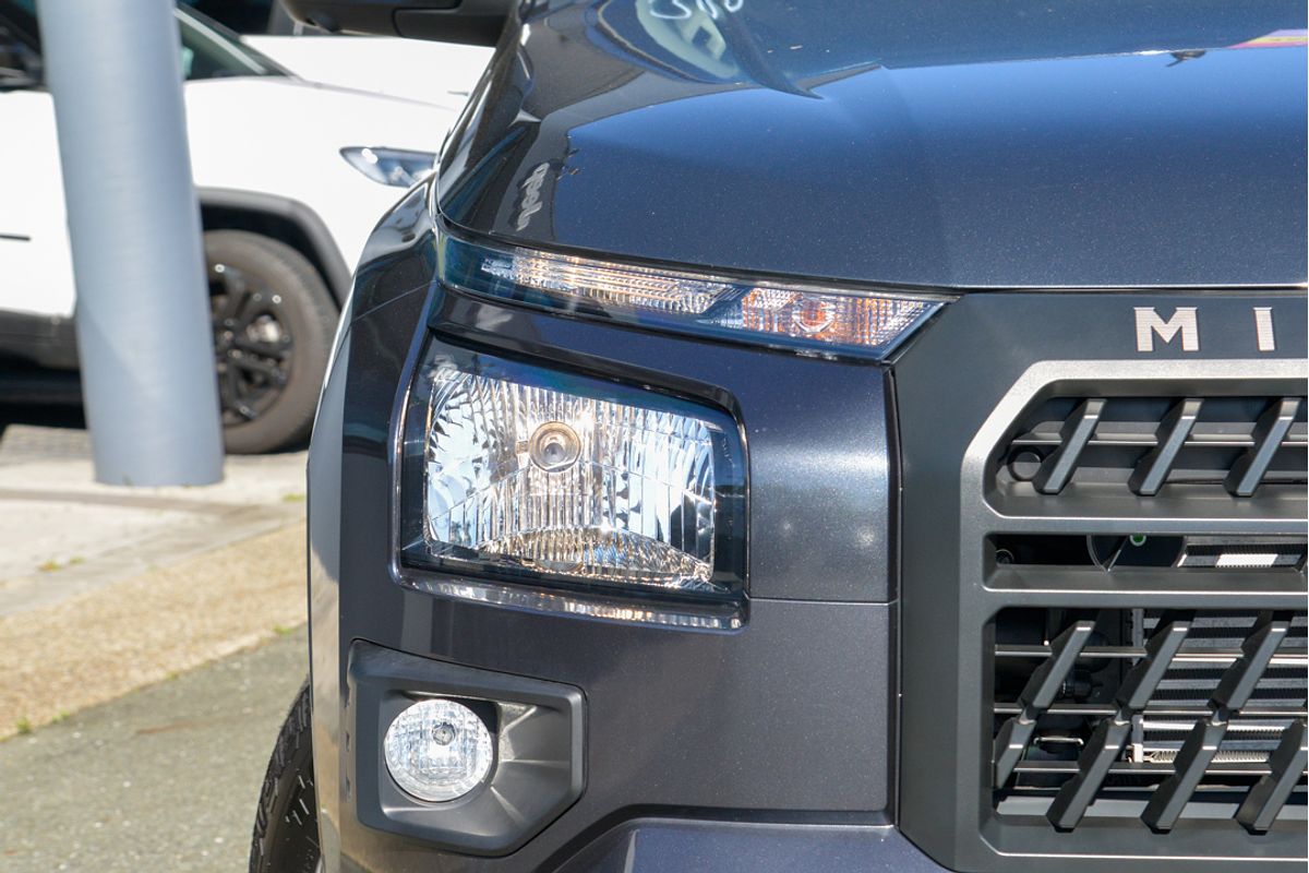 2024 Mitsubishi Triton GLX MV 4X4