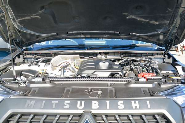 2024 Mitsubishi Triton GLX MV 4X4