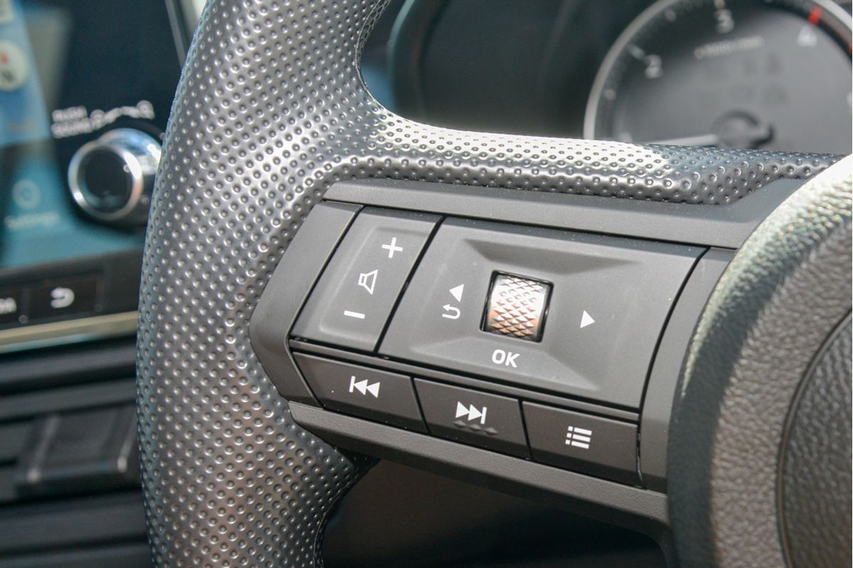 2024 Mitsubishi Triton GLX MV 4X4