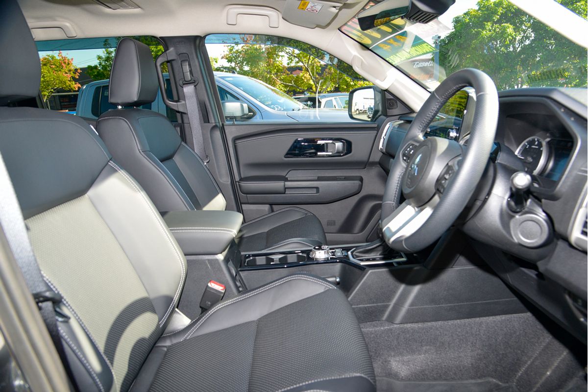 2024 Mitsubishi Triton GLS MV 4X4