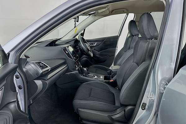2023 Subaru Forester Hybrid L S5