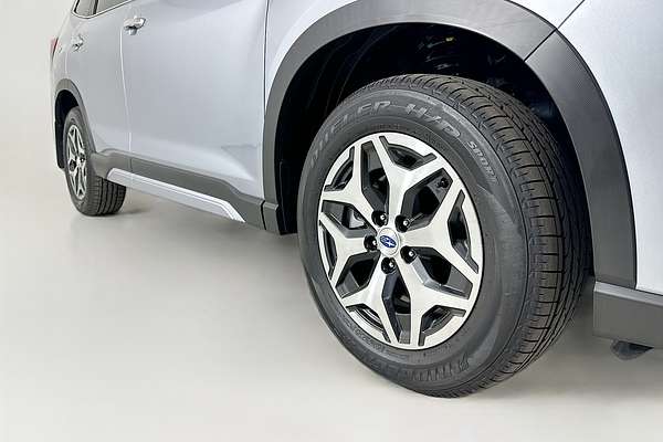 2023 Subaru Forester Hybrid L S5