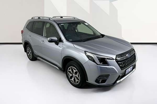 2023 Subaru Forester Hybrid L S5