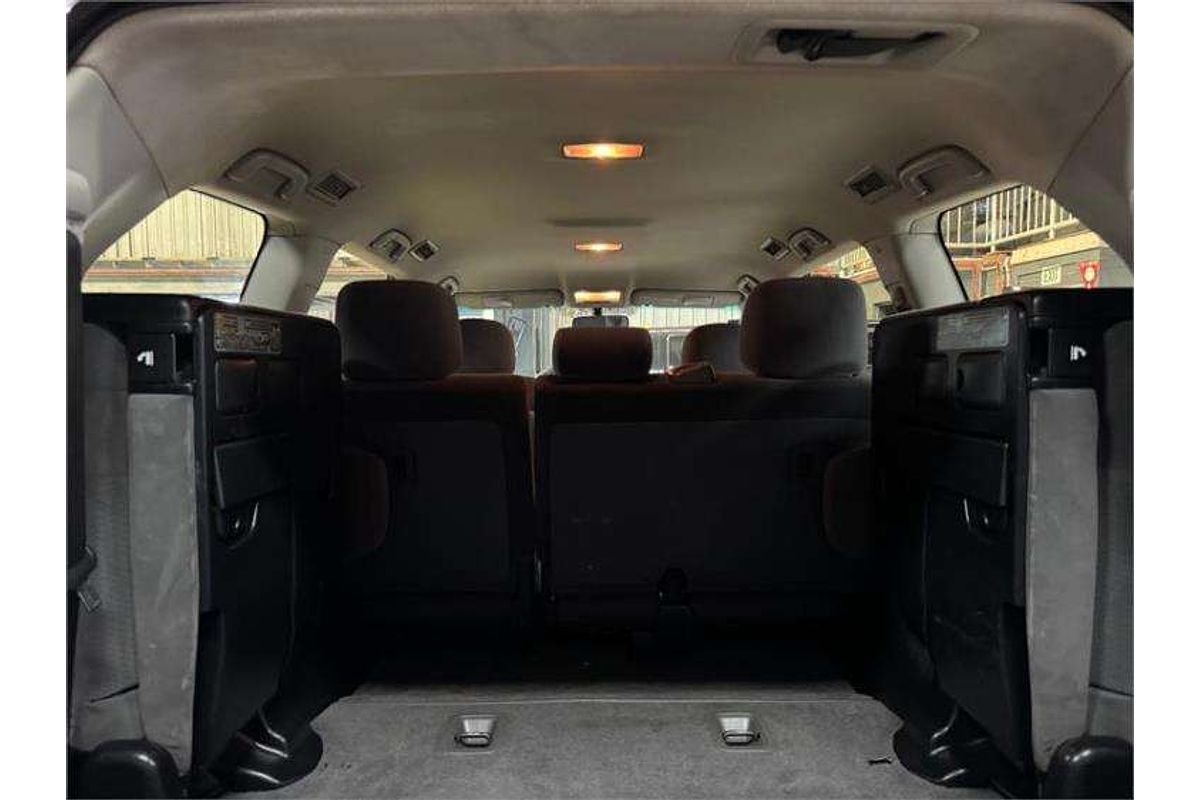 2013 Toyota Landcruiser GXL VDJ200R