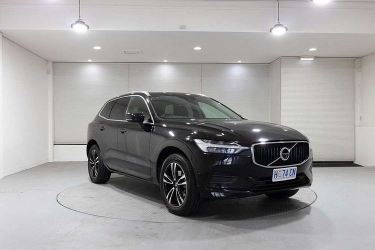 2017 Volvo XC60 D4 Momentum