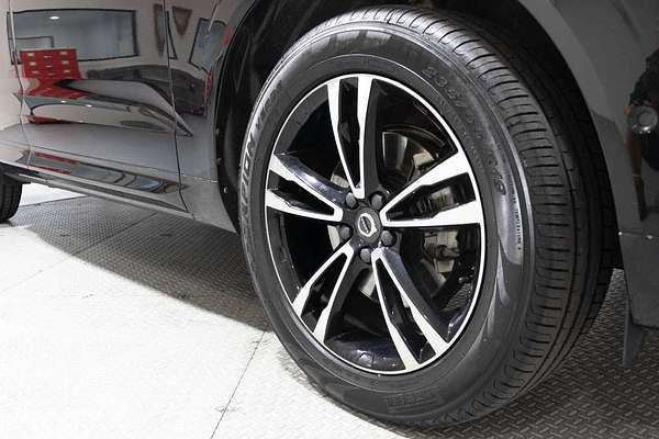 2017 Volvo XC60 D4 Momentum