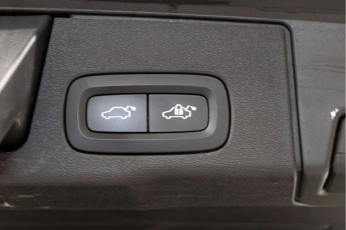 2017 Volvo XC60 D4 Momentum