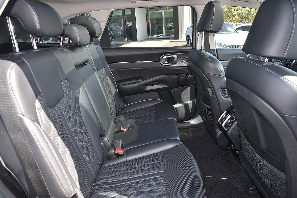 2022 Kia Sorento GT-Line MQ4