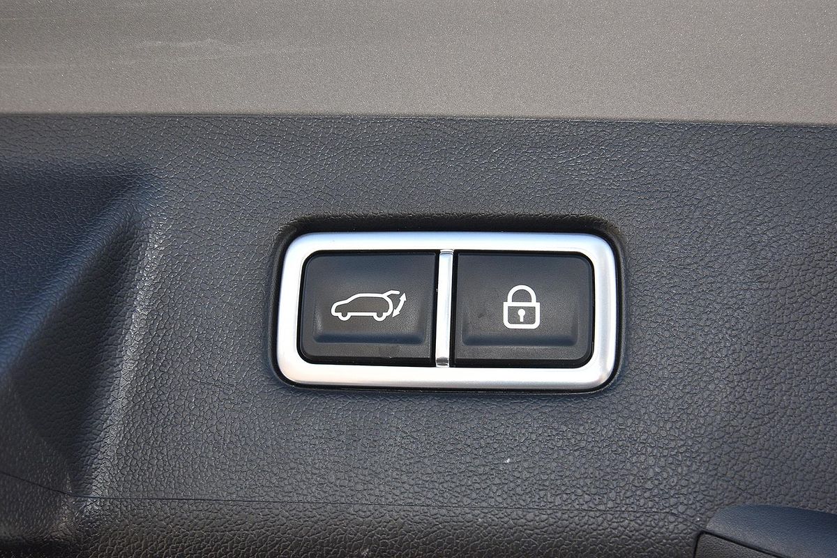 2022 Kia Sorento GT-Line MQ4