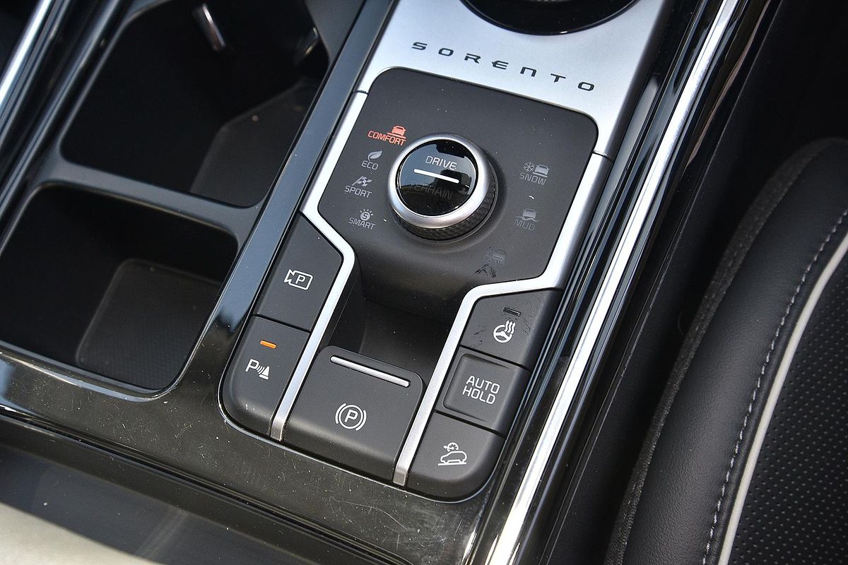 2022 Kia Sorento GT-Line MQ4
