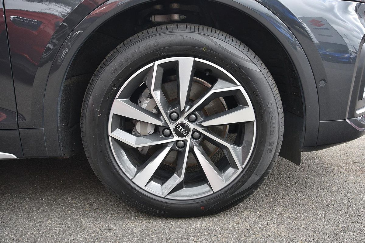 2023 Audi Q5 35 TDI FY