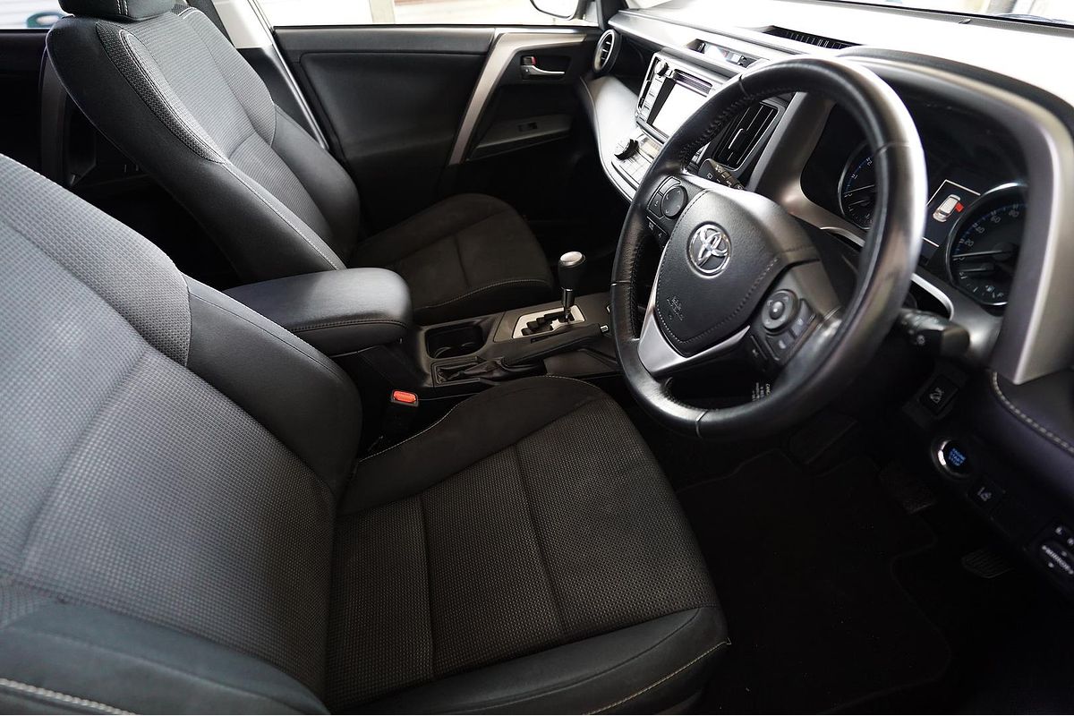 2017 Toyota RAV4 RAV 4 GXL AWD 2.5L Petrol Automatic 5 Door Wagon