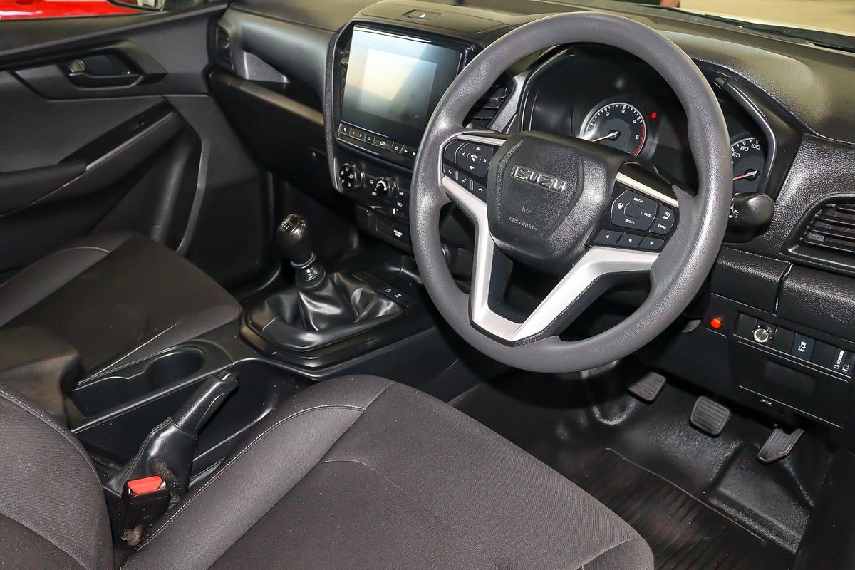 2022 Isuzu D-MAX SX 4X4