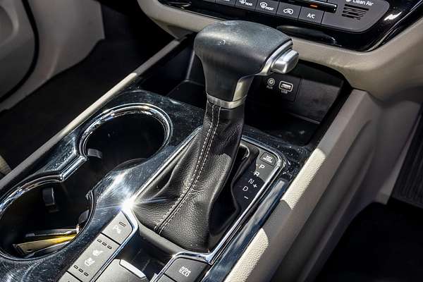 2019 Kia Carnival Platinum YP