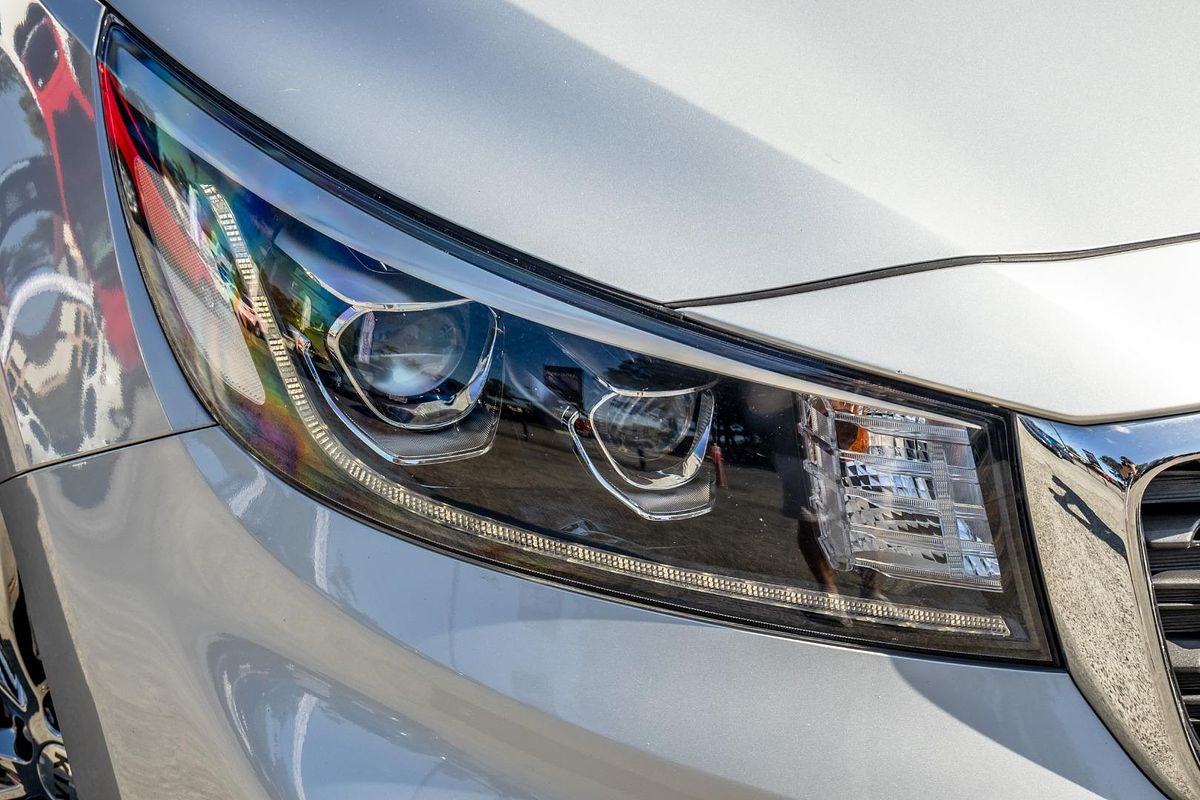 2019 Kia Carnival Platinum YP
