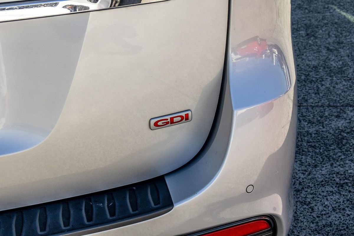 2019 Kia Carnival Platinum YP