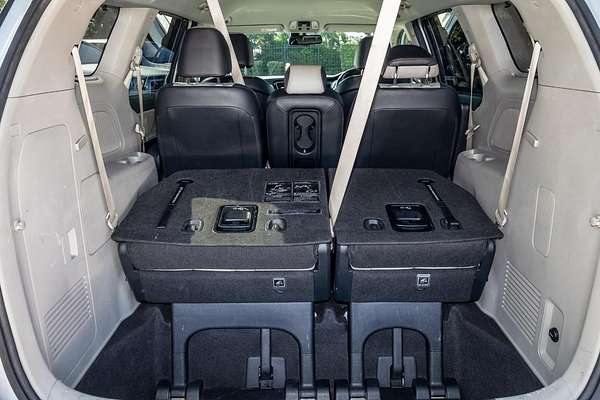 2019 Kia Carnival Platinum YP